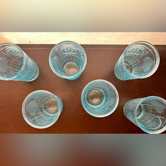 Set of 6 Bormioli Rocco Aqua Blue glasses. 4.75”H x 3.15”W Made in Italy - Picture 5 of 14